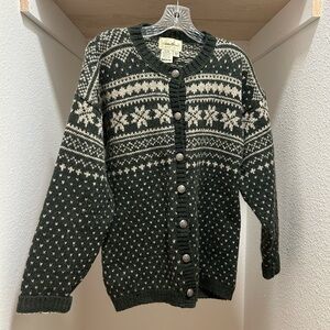 Eddie Bauer Women’s Christmas Sweater